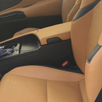 Lexus 300H (1)