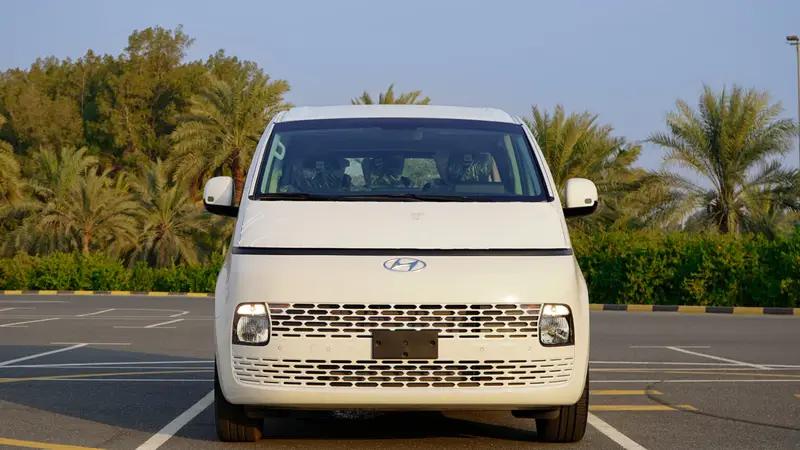 Hyundai Staria Comfort 11 Seater Hire Full Day Van Rental With Driver Dubai