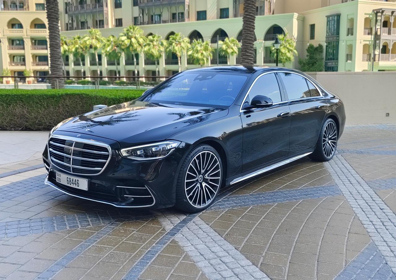 Premium Private Car with Driver in Dubai​