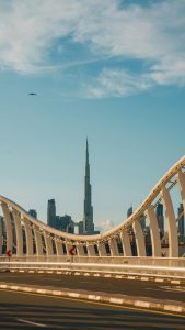 Dubai city tour route starting at Burj Khalifa and Downtown Dubai